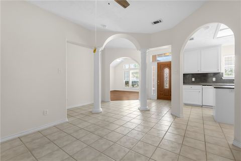 Tiny photo for 1816 Brothers Boulevard #16, College Station, TX 77845 (MLS # 26000062)