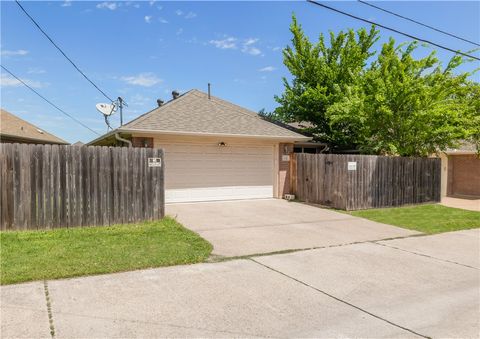 Tiny photo for 1816 Brothers Boulevard #16, College Station, TX 77845 (MLS # 26000062)