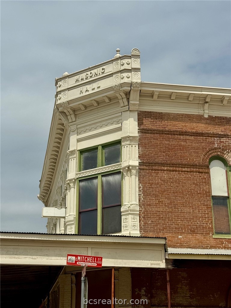 412 S Main Street