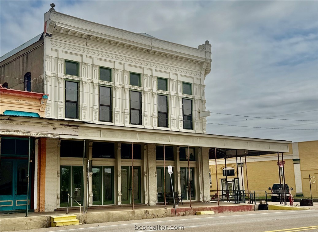 412 S Main Street