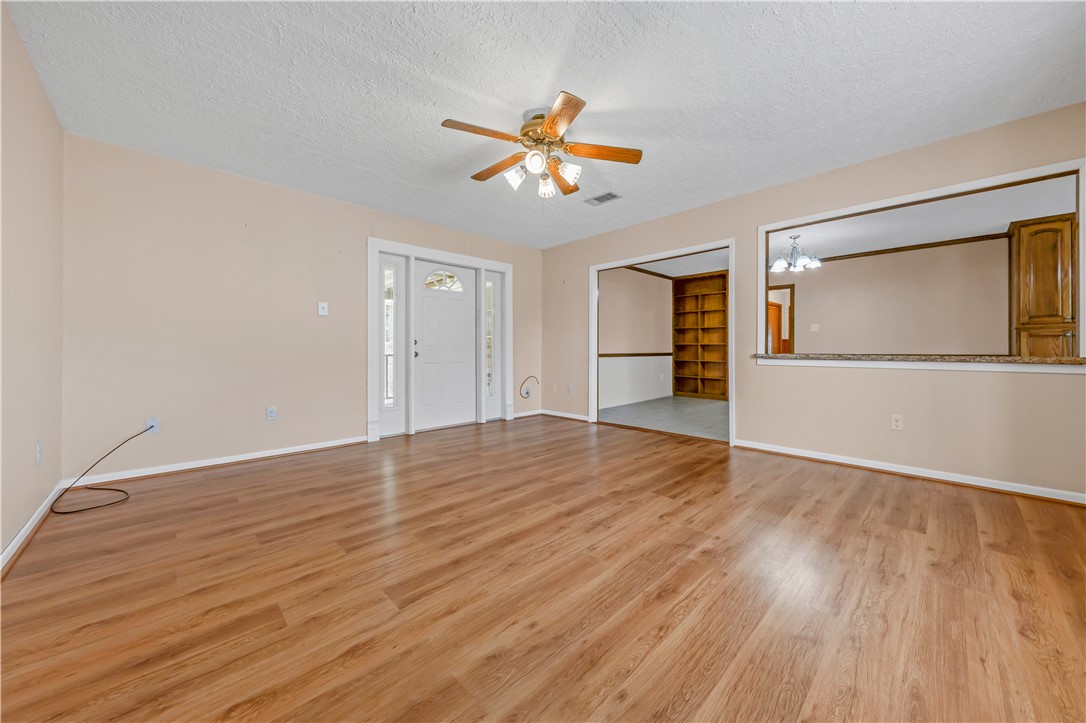 Bryan, Texas 77802, United States, 3 Bedrooms Bedrooms, ,2 BathroomsBathrooms,Residential,Active,170620