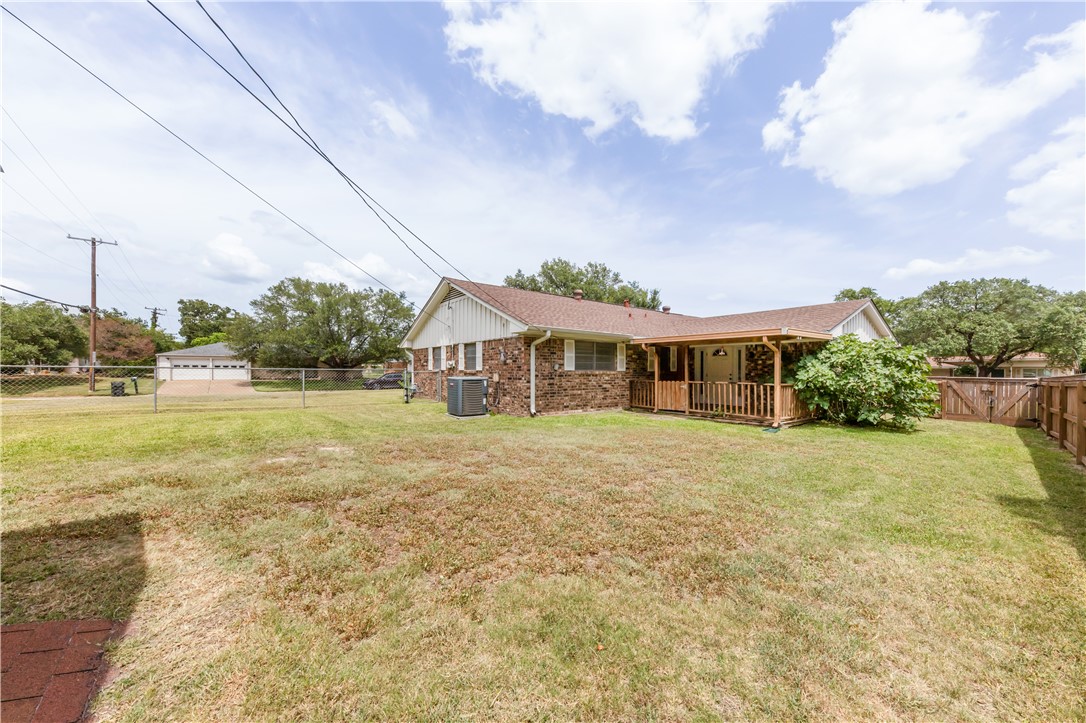 Bryan, Texas 77802, United States, 3 Bedrooms Bedrooms, ,2 BathroomsBathrooms,Residential,Active,170620