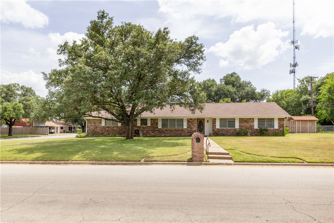 Bryan, Texas 77802, United States, 3 Bedrooms Bedrooms, ,2 BathroomsBathrooms,Residential,Active,170620
