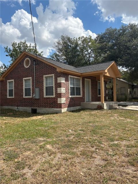 Tiny photo for 1518 Rochester Street, Bryan, TX 77803 (MLS # 25010602)