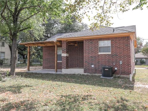Tiny photo for 1518 Rochester Street, Bryan, TX 77803 (MLS # 25010602)