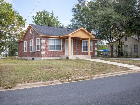 Tiny photo for 1518 Rochester Street, Bryan, TX 77803 (MLS # 25010602)