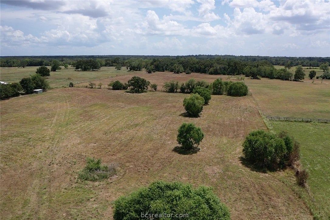 14 AC Halliday Lane