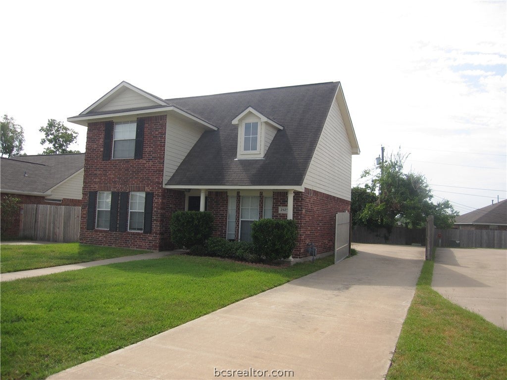 Photo of 2425 Pintail Loop, College Station, TX 77845 (MLS # 26012746)