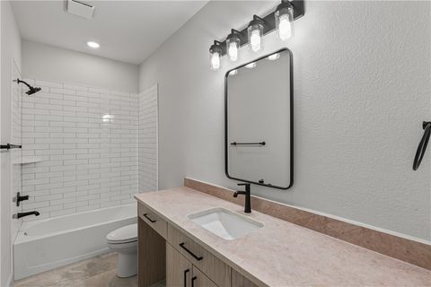 Tiny photo for 4018 Etonbury Avenue, College Station, TX 77845 (MLS # 25011046)