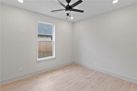 Tiny photo for 4018 Etonbury Avenue, College Station, TX 77845 (MLS # 25011046)