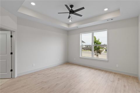 Tiny photo for 4018 Etonbury Avenue, College Station, TX 77845 (MLS # 25011046)