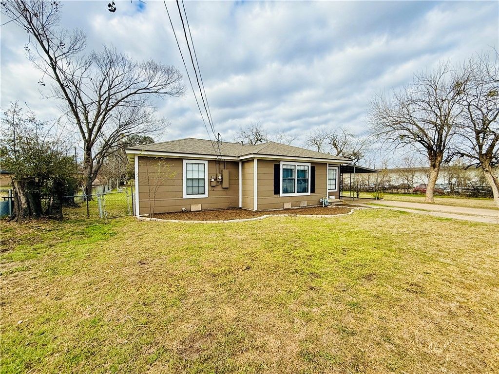 Photo of 1413 Burt Street, Bryan, TX 77802 (MLS # 26000798)