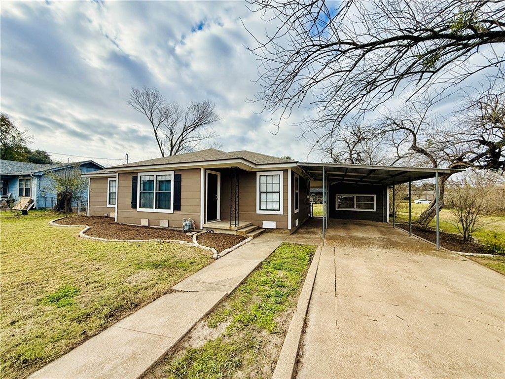 Photo of 1413 Burt Street, Bryan, TX 77802 (MLS # 26000798)