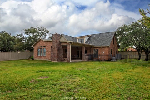 Tiny photo for 1506 E 31st Street, Bryan, TX 77802 (MLS # 26012821)