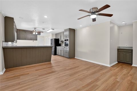 Tiny photo for 3501 Cavitt Avenue, Bryan, TX 77801 (MLS # 26005793)