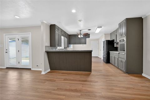 Tiny photo for 3501 Cavitt Avenue, Bryan, TX 77801 (MLS # 26005793)