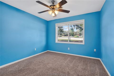 Tiny photo for 3501 Cavitt Avenue, Bryan, TX 77801 (MLS # 26005793)
