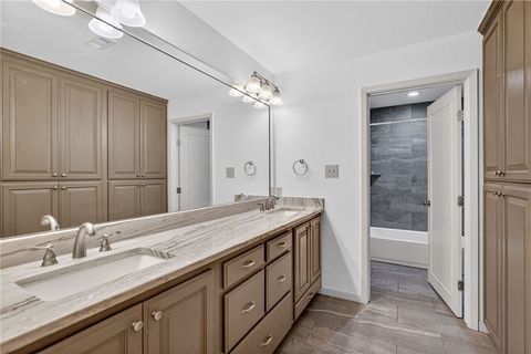 Tiny photo for 3501 Cavitt Avenue, Bryan, TX 77801 (MLS # 26005793)