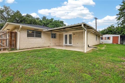 Tiny photo for 3501 Cavitt Avenue, Bryan, TX 77801 (MLS # 26005793)