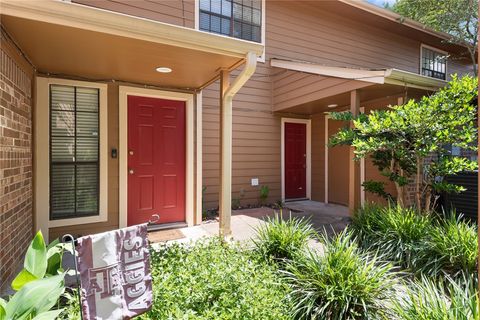 Tiny photo for 2837 Oakside Drive, Bryan, TX 77802 (MLS # 26005506)