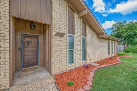 Tiny photo for 2401 Briar Oaks Drive, Bryan, TX 77802 (MLS # 26006741)