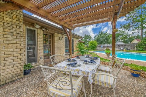 Tiny photo for 2401 Briar Oaks Drive, Bryan, TX 77802 (MLS # 26006741)
