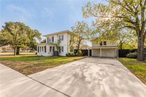 Tiny photo for 800 S Ennis Street, Bryan, TX 77803 (MLS # 25012383)