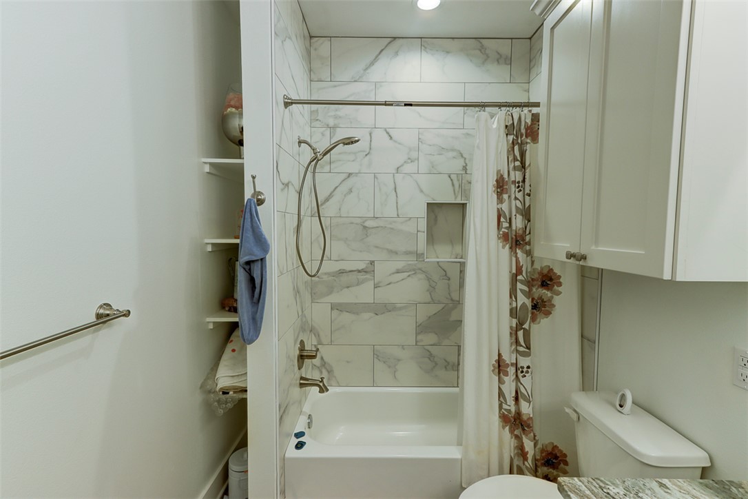 College Station, Texas 77845, United States, 3 Bedrooms Bedrooms, ,2 BathroomsBathrooms,Residential,Active,5816