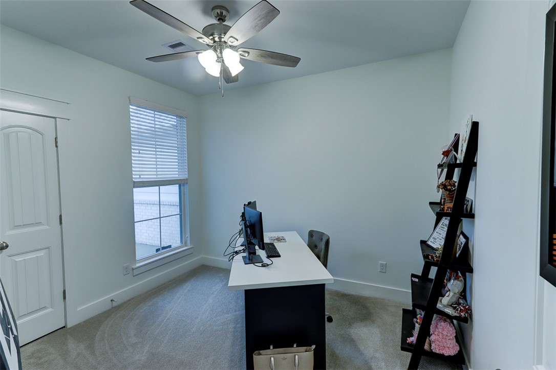 College Station, Texas 77845, United States, 3 Bedrooms Bedrooms, ,2 BathroomsBathrooms,Residential,Active,5816