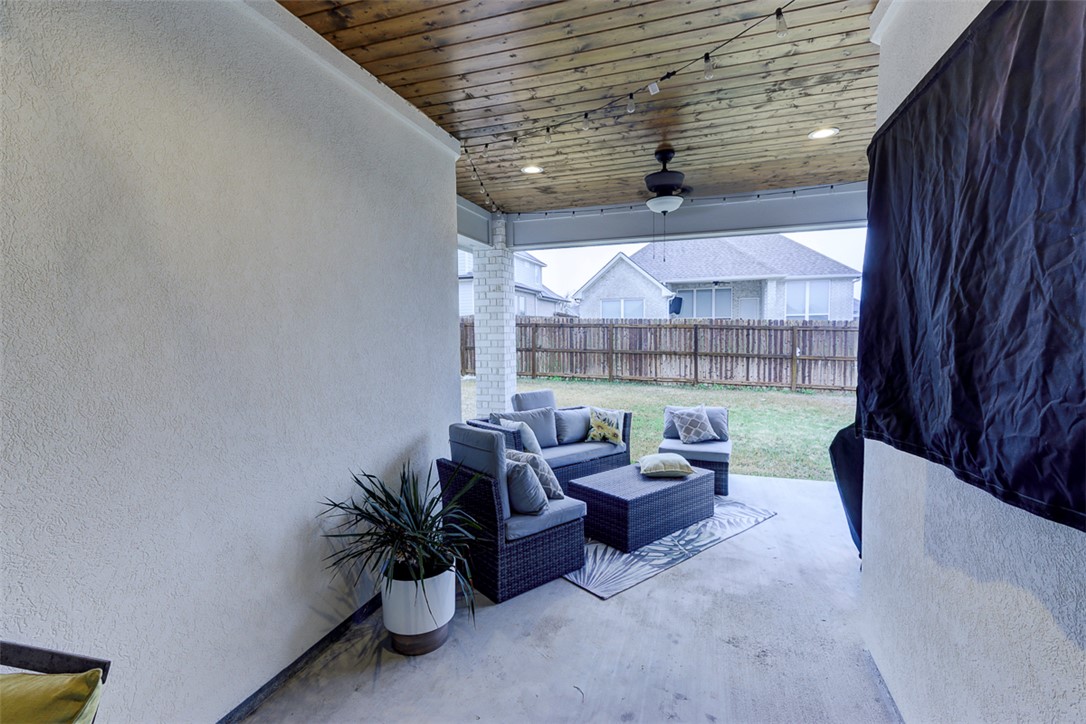 College Station, Texas 77845, United States, 3 Bedrooms Bedrooms, ,2 BathroomsBathrooms,Residential,Active,5816