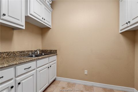 Tiny photo for 1904 Debbie Drive, Bryan, TX 77802 (MLS # 26006932)