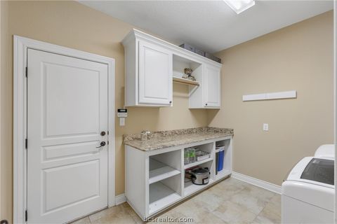 Tiny photo for 2005 Old May Court, College Station, TX 77845 (MLS # 26003883)