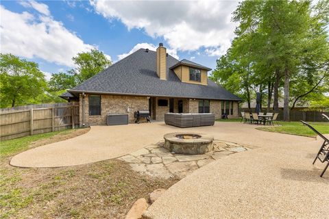 Tiny photo for 2005 Old May Court, College Station, TX 77845 (MLS # 26003883)