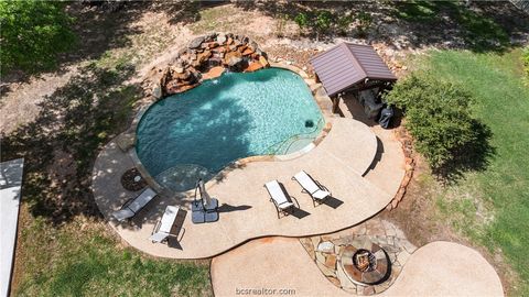 Tiny photo for 2005 Old May Court, College Station, TX 77845 (MLS # 26003883)