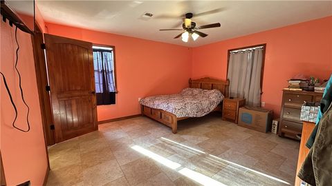 Tiny photo for 404 Wilson Street N, Madisonville, TX 77864 (MLS # 26001617)