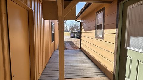 Tiny photo for 404 Wilson Street N, Madisonville, TX 77864 (MLS # 26001617)