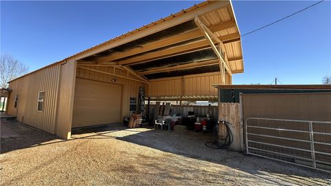 Tiny photo for 404 Wilson Street N, Madisonville, TX 77864 (MLS # 26001617)