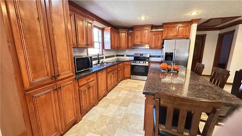 Tiny photo for 404 Wilson Street N, Madisonville, TX 77864 (MLS # 26001617)