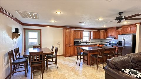 Tiny photo for 404 Wilson Street N, Madisonville, TX 77864 (MLS # 26001617)