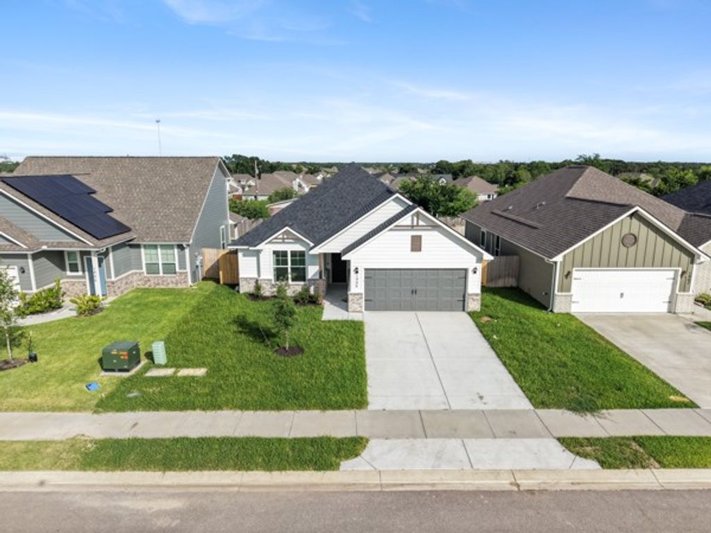 Photo of 1904 Stubbs Drive, Bryan, TX 77807 (MLS # 26006576)