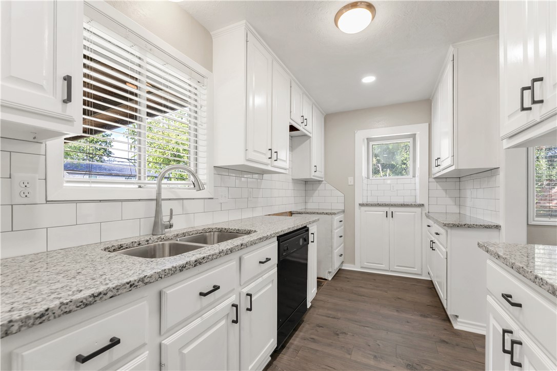 College Station, Texas 77840, United States, 4 Bedrooms Bedrooms, ,2 BathroomsBathrooms,Residential,Active,204471