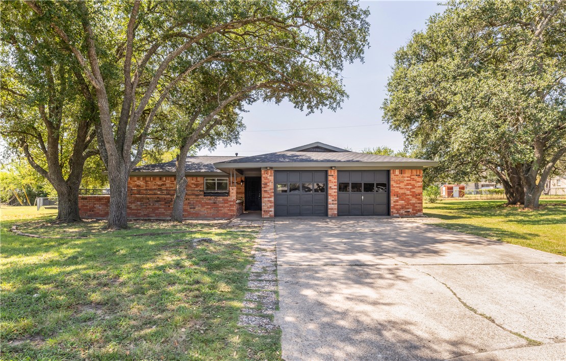 College Station, Texas 77840, United States, 4 Bedrooms Bedrooms, ,2 BathroomsBathrooms,Residential,Active,204471