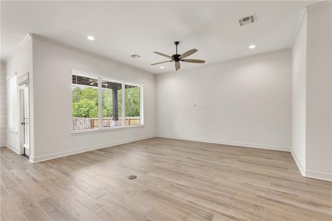 Tiny photo for 3511 Wildwood Court, Bryan, TX 77808 (MLS # 26004501)