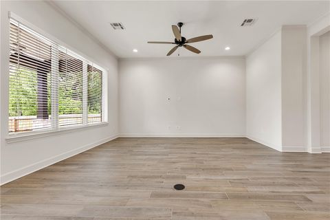 Tiny photo for 3511 Wildwood Court, Bryan, TX 77808 (MLS # 26004501)