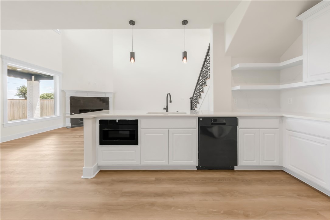 Bryan, Texas 77808, United States, 4 Bedrooms Bedrooms, ,4 BathroomsBathrooms,Residential,Active,142664