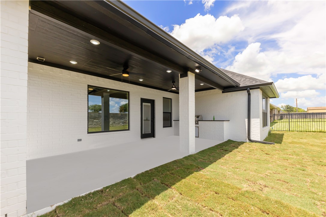 Bryan, Texas 77808, United States, 4 Bedrooms Bedrooms, ,4 BathroomsBathrooms,Residential,Active,142664