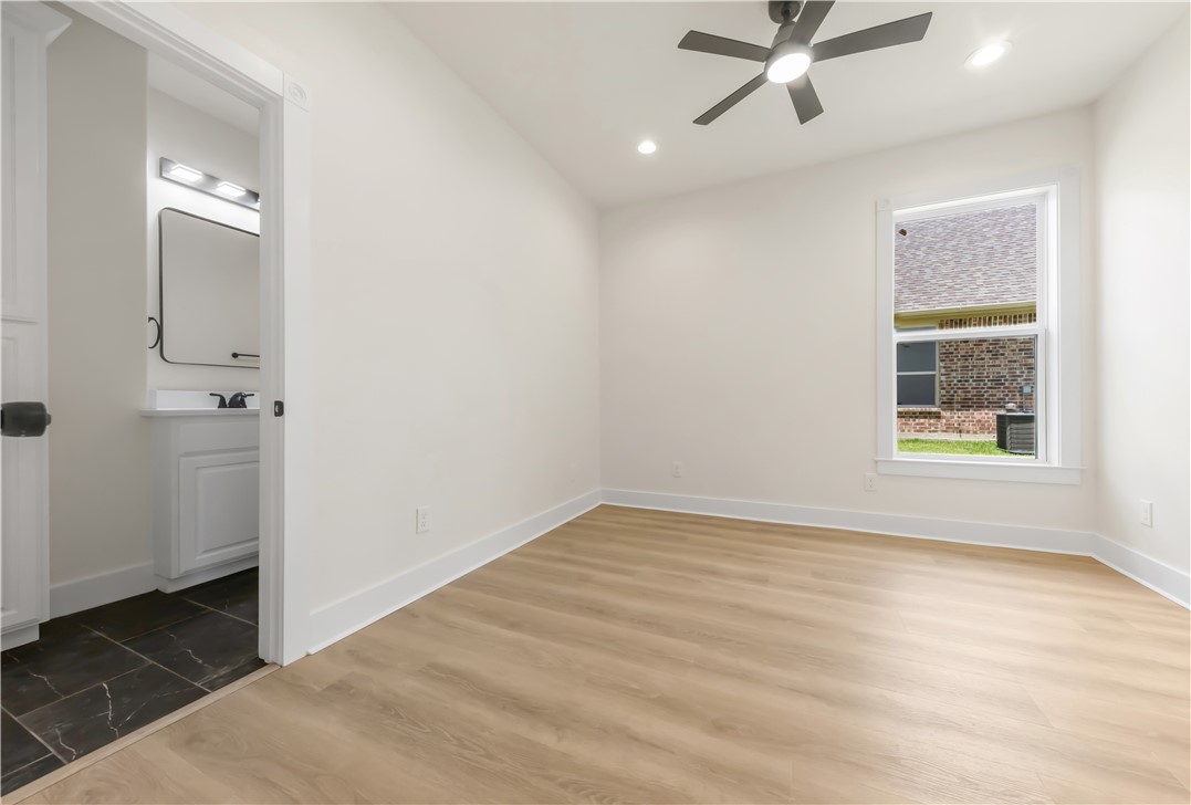 Bryan, Texas 77808, United States, 4 Bedrooms Bedrooms, ,4 BathroomsBathrooms,Residential,Active,142664