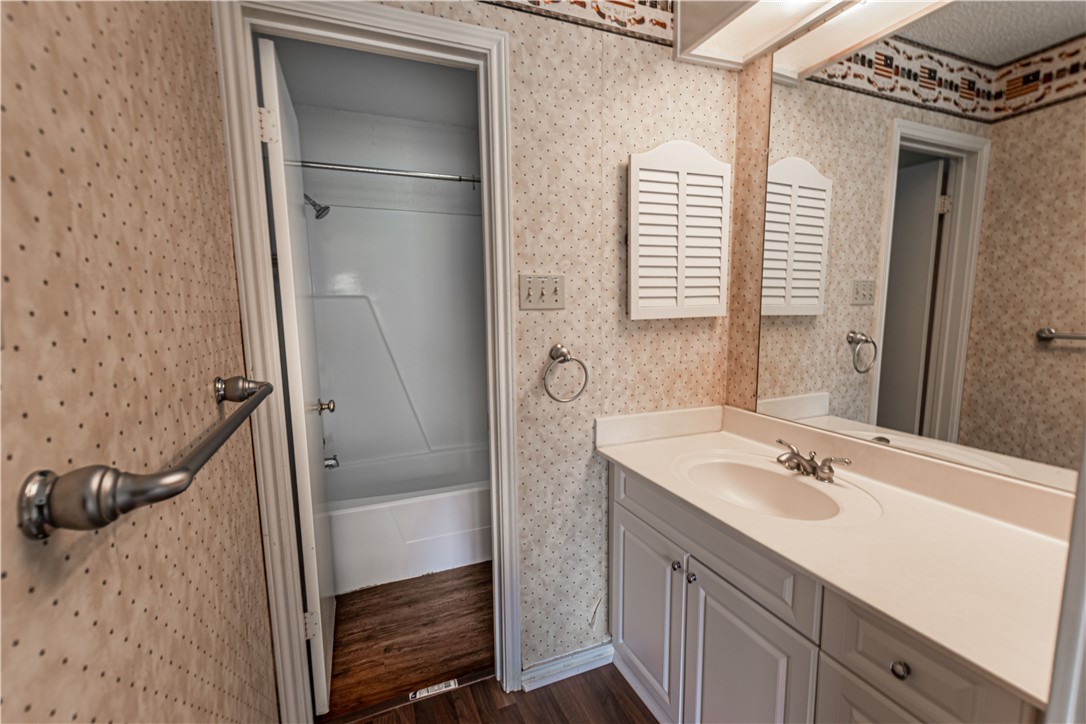 College Station, Texas 77840, United States, 3 Bedrooms Bedrooms, ,2 BathroomsBathrooms,Residential,Pending,21291