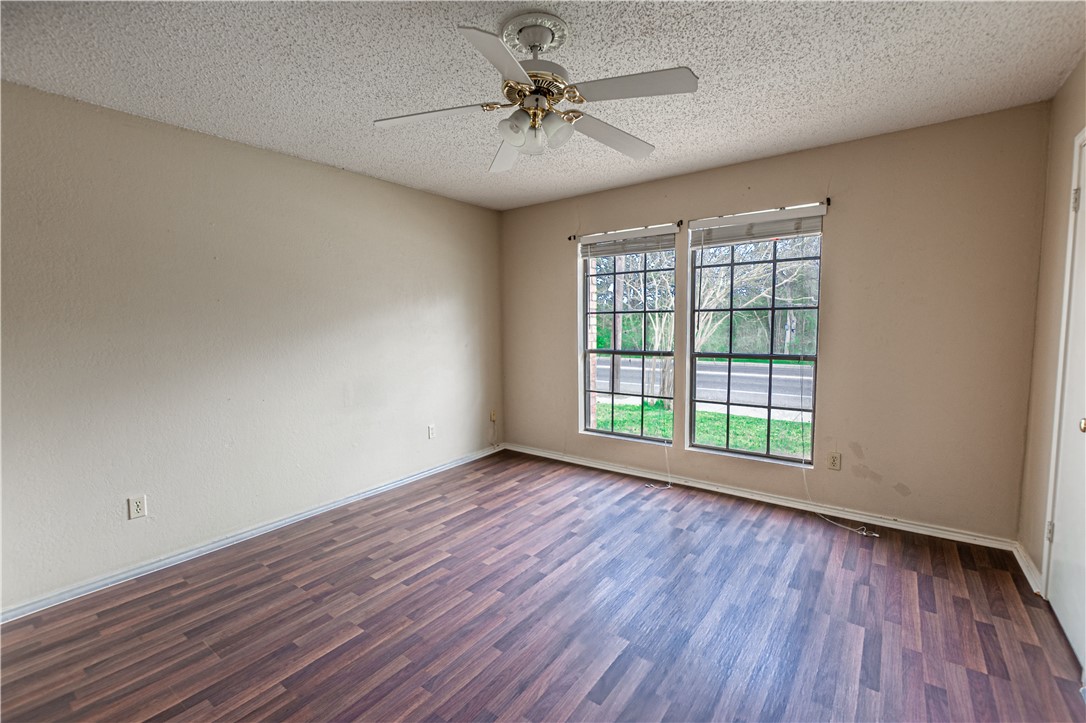 College Station, Texas 77840, United States, 3 Bedrooms Bedrooms, ,2 BathroomsBathrooms,Residential,Pending,21291