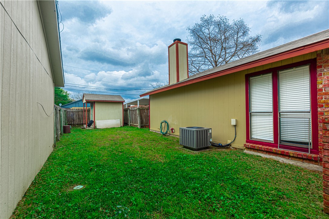 College Station, Texas 77840, United States, 3 Bedrooms Bedrooms, ,2 BathroomsBathrooms,Residential,Pending,21291